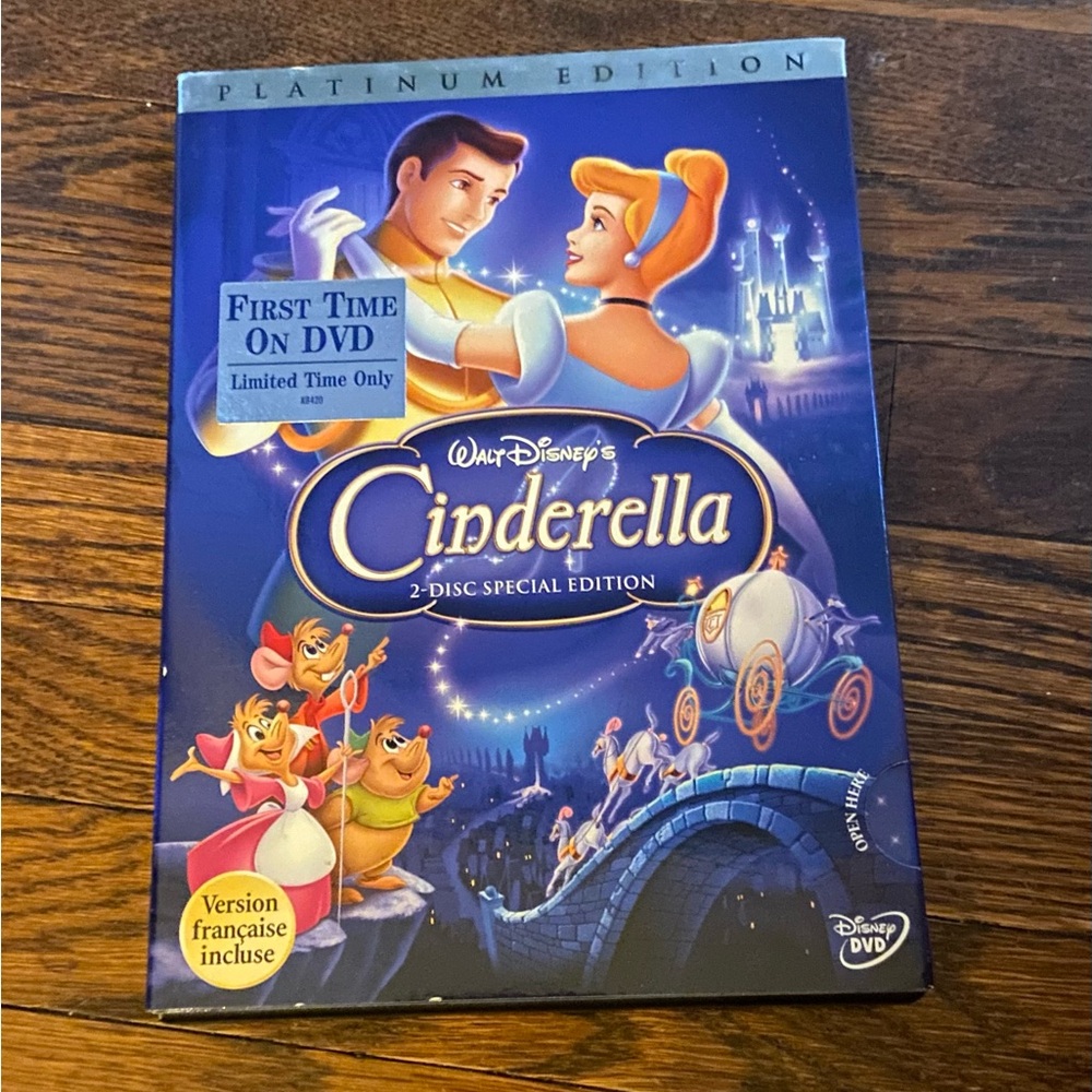 Walt Disney's Cinderella 2-Disc Special Edition DVD